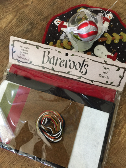 Bareroots Snowmen Wool Felt Mat Kit Bareroots Snowmen Wool Felt Mat Kit
