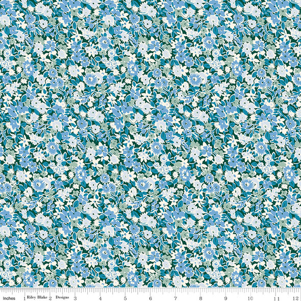 Liberty of London Floral Nostalgia 01667450C Isly Garden C | SOLD BY THE HALF-YARD Liberty of London Floral Nostalgia 01667450C Isly Garden C | SOLD BY THE HALF-YARD