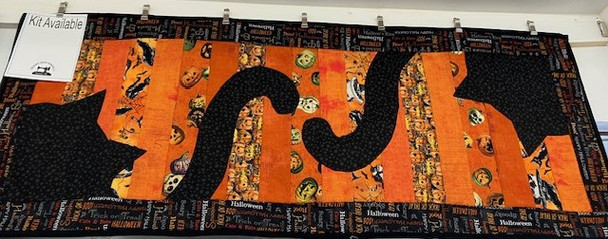 Cat Tails Halloween Table Runner Kit - Pieced Applique