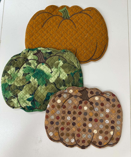 Class: Embroidery Workshop 3 Days over 3 months | Starts Thursday Sept 10/ then Oct 15 and Nov 2 10:30am-3pm