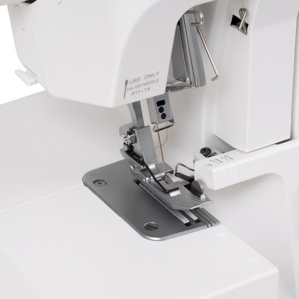 Janome SewSwitch 30 Combination Overlock + Sewing Machine