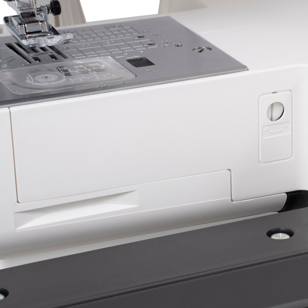 Janome SewSwitch 30 Combination Overlock + Sewing Machine