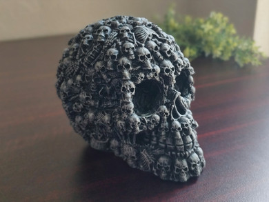 Skull Concrete Statue