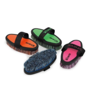 EZI-GROOM Grip Body Brush EZI-GROOM Grip Body Brush