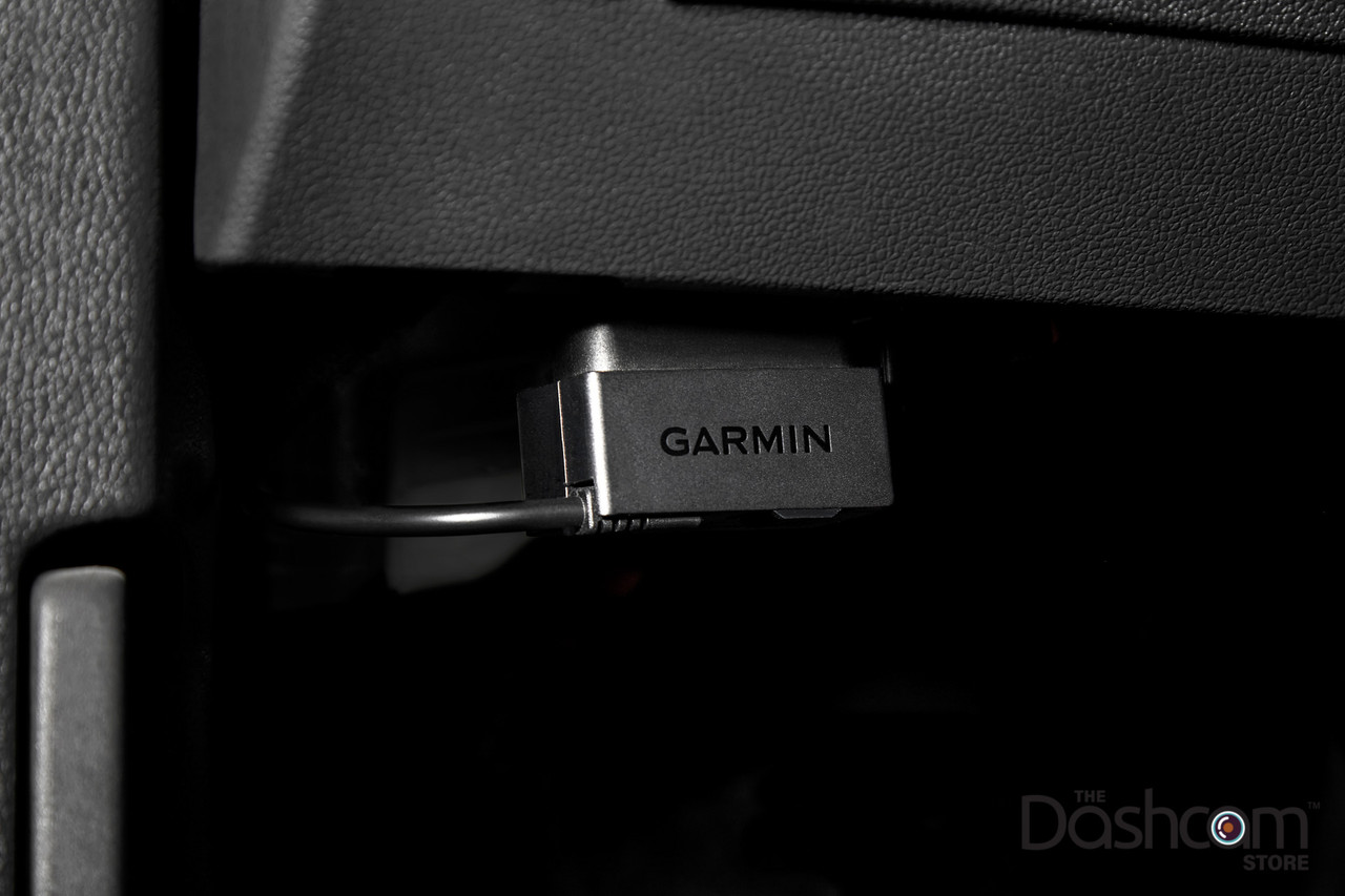 Garmin Dash Cam 57 – Caméra de conduite avec écran – Angle 140° –  Enregistrement vidéo 1440p – format ultra-compact