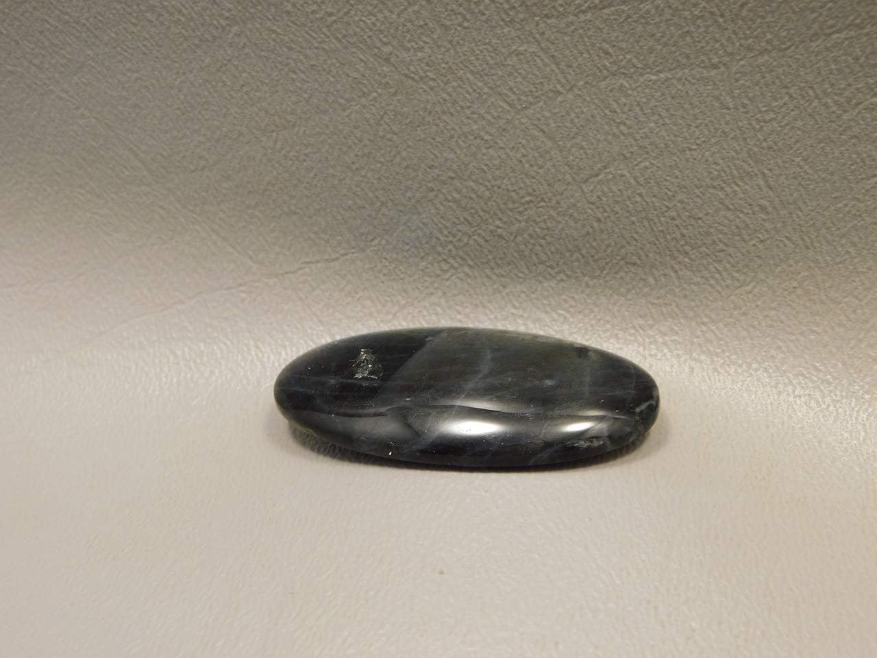 Spectrolite Cabochon #23