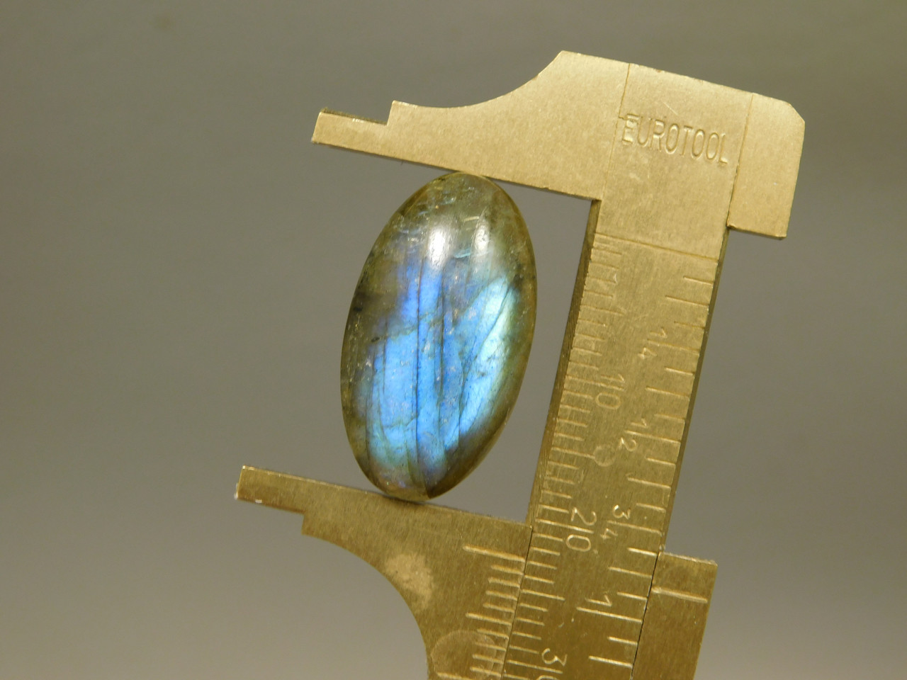 Labradorite Cabochon #4