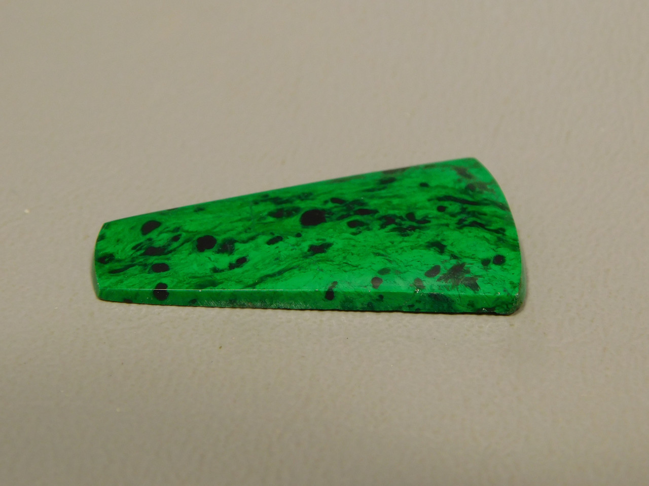 Maw Sit Sit Cabochon #8