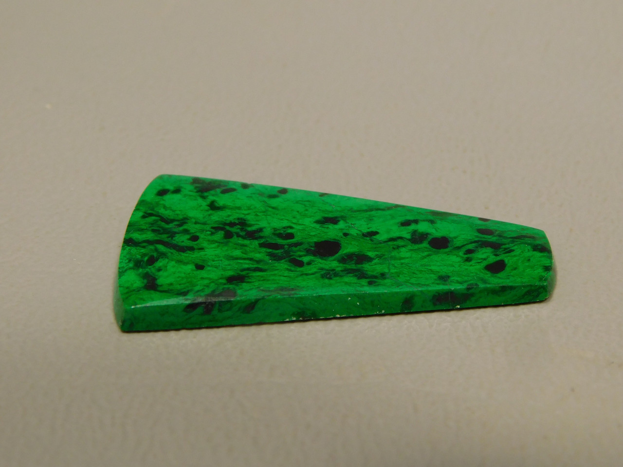 Maw Sit Sit Cabochon #8