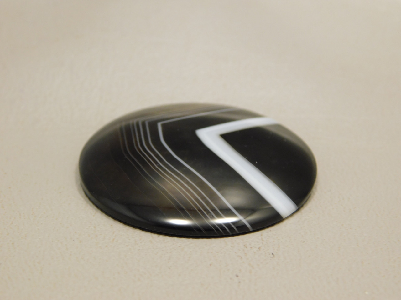 Tuxedo Agate Custom Cut 35 mm Round Cabochon Gemstone #9