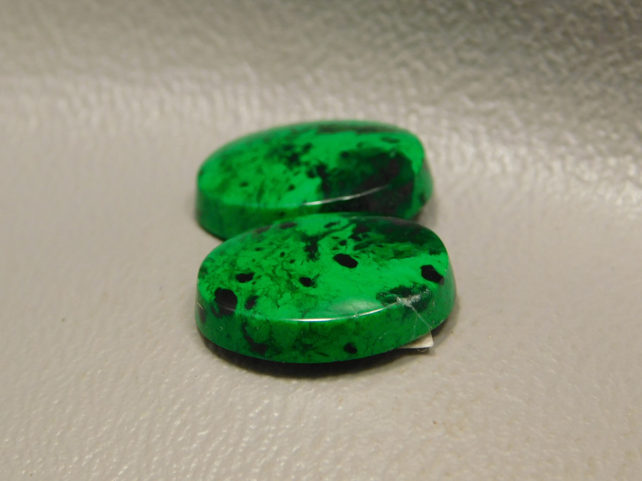 Maw Sit Sit Matched Pairs Cabochons Ovals Green Jade #20