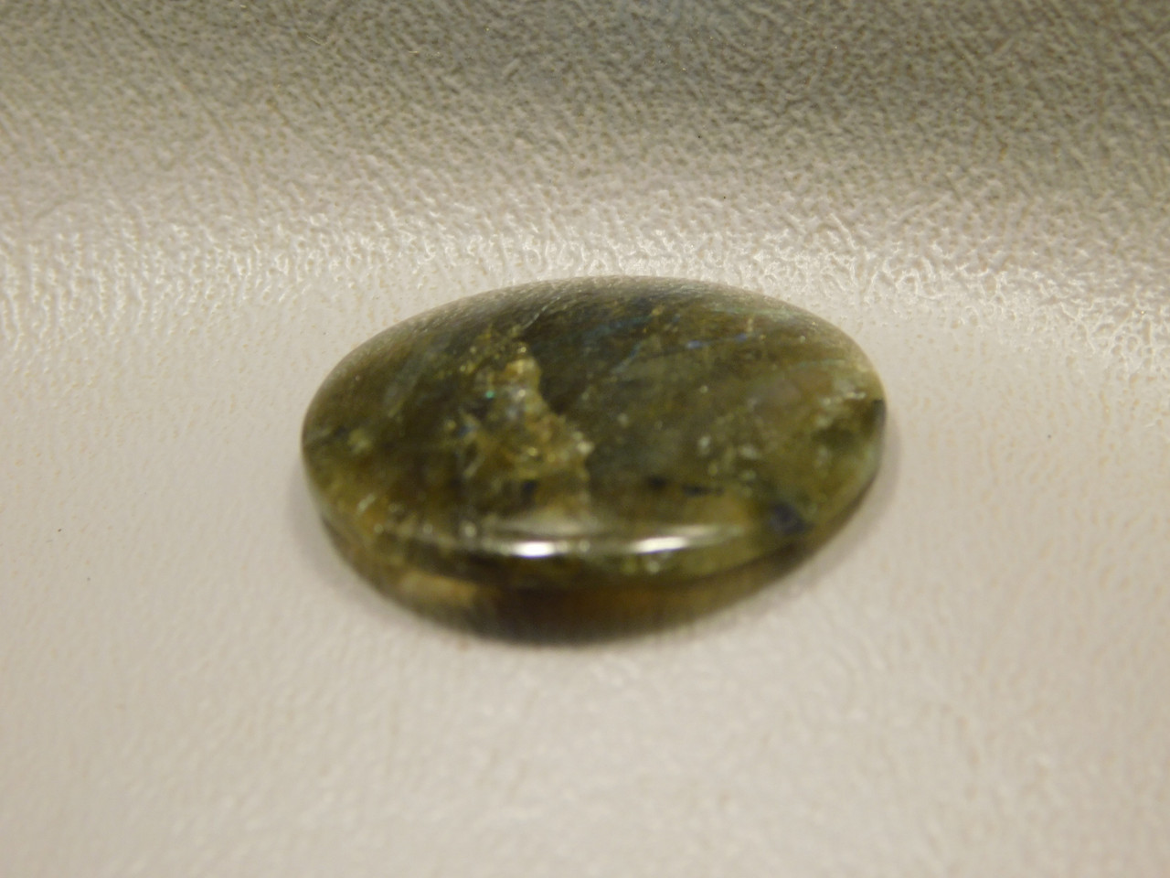 Spectrolite Cabochon #22