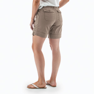 Tarra Short studio alt2 image