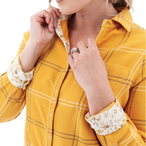 Aveline Shirt studio detail