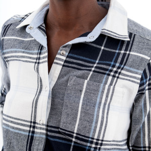 Aveline Shirt studio alt2