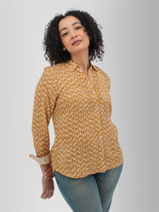 Lilah Floral Print Shirt studio
