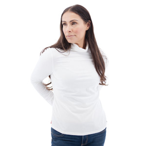 Mariela Organic Turtleneck studio alt 1