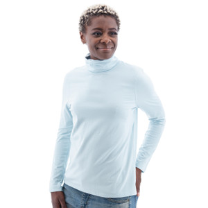Mariela Organic Turtleneck studio alt1