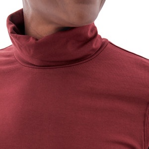 Mariela Organic Turtleneck studio alt2