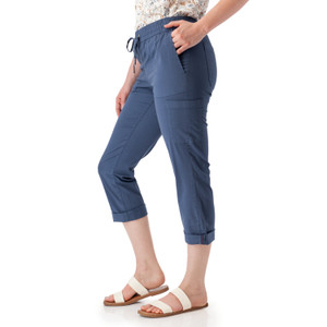 Reagan Cargo Crop Pant studio