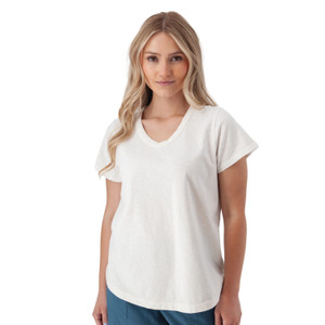 Layla Organic Cotton V-Neck Tee studio