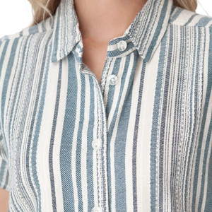 Jacey Spread Collar Top Blue detail