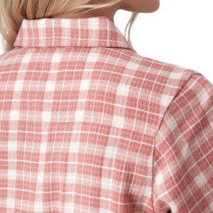 Jacey Spread Collar Top Rose detail