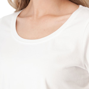 Magnolia Solid 3/4 Sleeve Top White detail