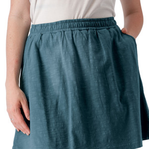 Finley Pull-On Skirt Mallard Blue detail