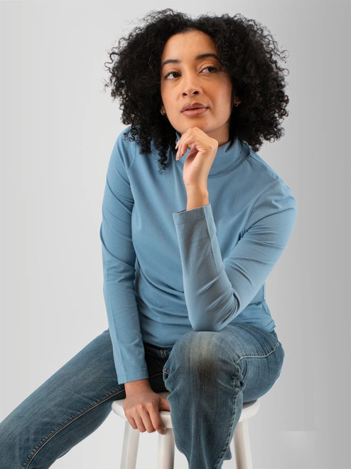 Mariela Organic Turtleneck studio