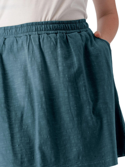 Finley Pull-On Skirt Mallard Blue detail