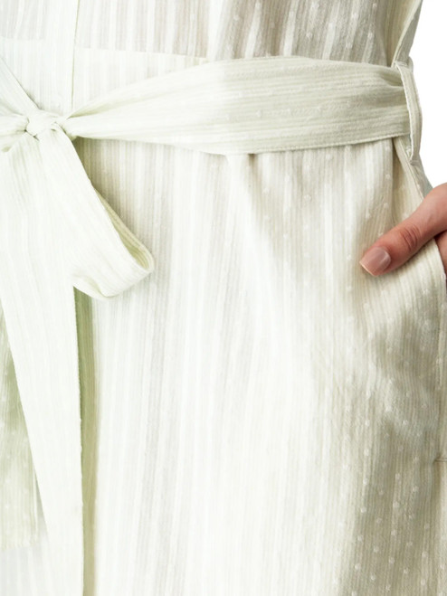 Elowyn Dolman Midi Shirtdress Green detail