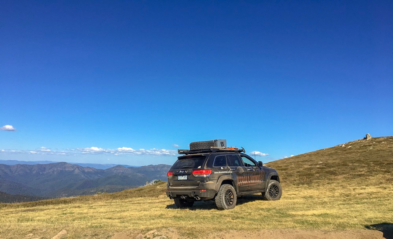 wk2 roof rack with camping gear