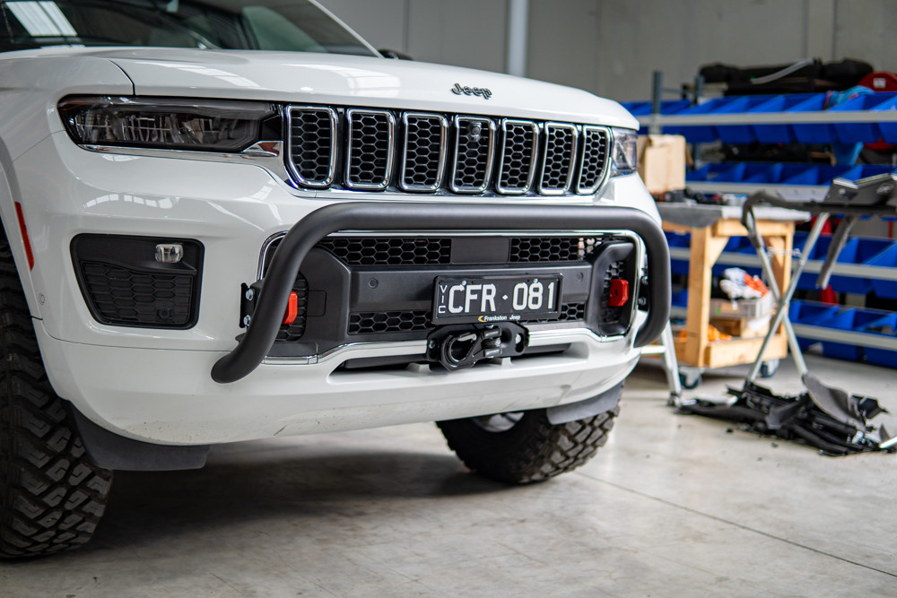 Round Nudge bar to suit Jeep Grand Cherokee L and WL 2022 to