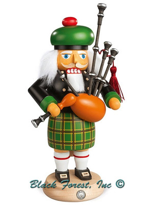 14304 Mueller Scotsman Nutcracker