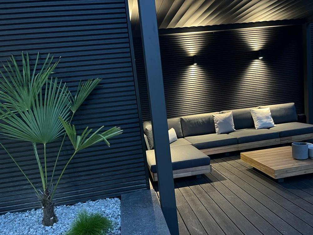 Shadow Cladding Example Talasey Piranha Black Shadow Gap Cladding | Howarth Timber