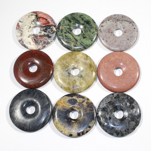 This a is a general mix of 5 50mm semi-precious donut pendants pre-mixed at the factory. 

Can include just about any donut listed online and some donuts from small batch releases. 

