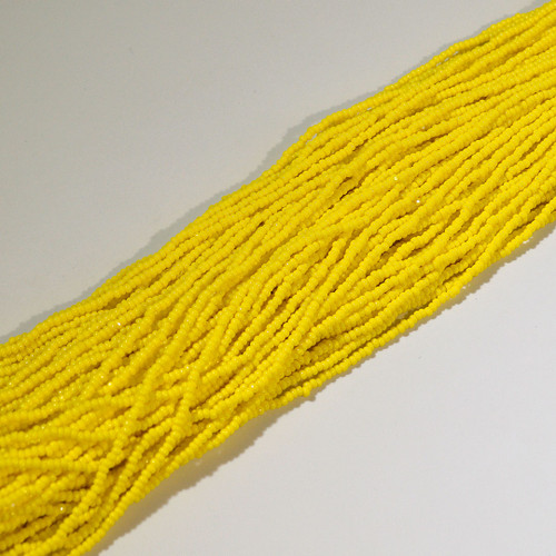 11/0 Yellow Opaque Charlotte Cut Seed Bead 