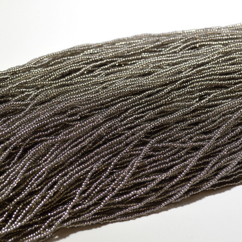11/0 Silver Line Grey SOLGEL Czech Seed Bead sold by the Hank 11/0 Silver Line Grey SOLGEL Czech Seed Bead sold by the Hank