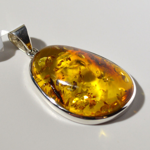 Amber and Sterling Silver Pendant 31 x 27mm