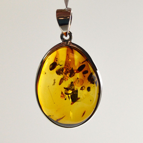Amber and Sterling Silver Pendant 32x24 mm