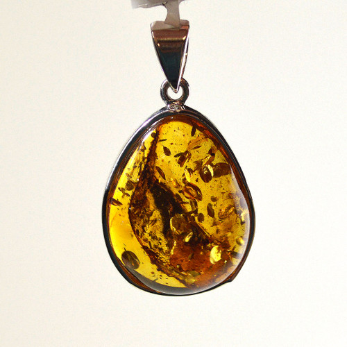 Amber and Sterling Silver Pendant 27x21 mm