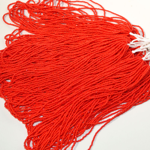 13/0 Light Red Charlotte Cut Czech Seed Bead | 1 Hank