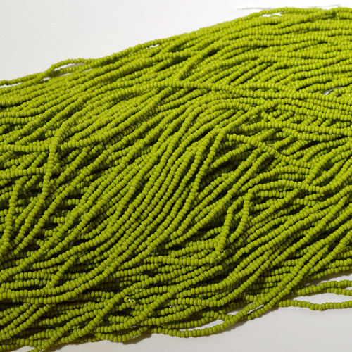 11/0 Opaque Light Green Czech Seed Bead | Hank