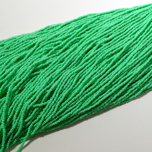 11/0 Bright Mint Green Chalk Sphinx Terra Dyed | Hank