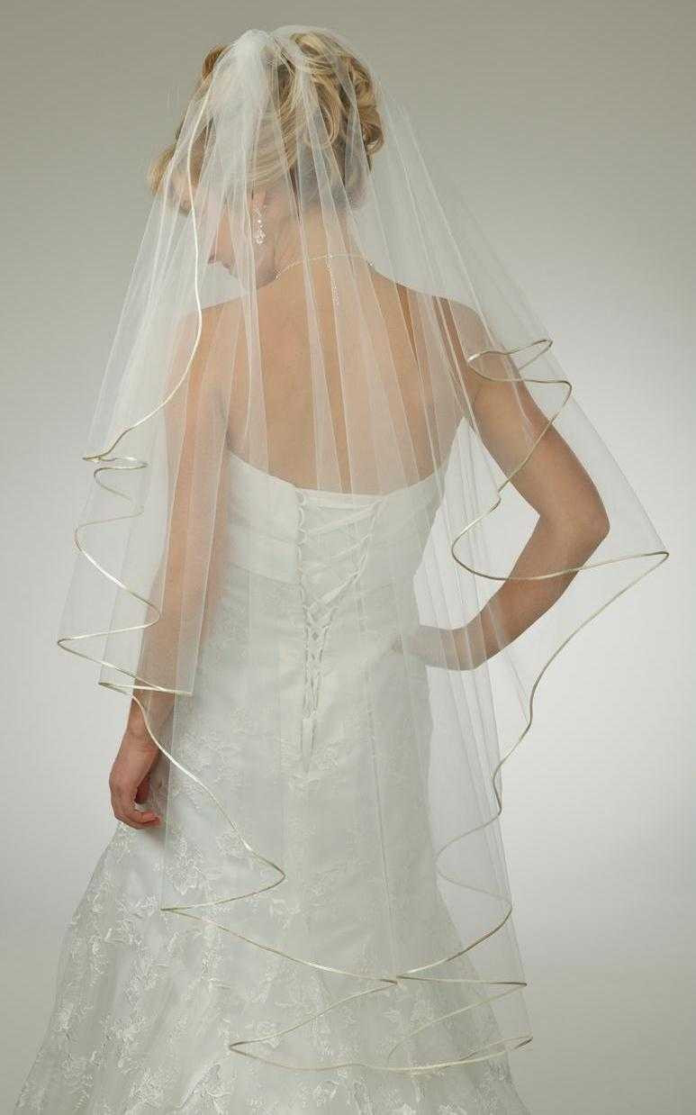 Satin Cord Edge Knee Length Waterfall Custom Wedding Veil display picture 2