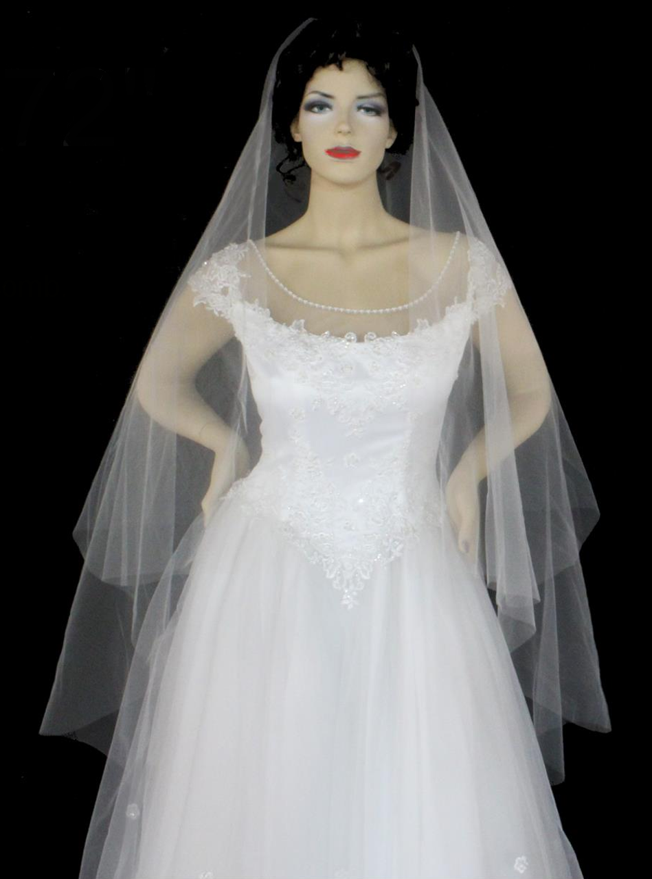 https://cdn11.bigcommerce.com/s-zb3qt33o/images/stencil/1280x1280/products/18989/64814/Two-Layer-50-Long-Wedding-Veil-Flat-on-Comb_47244__93275.1697896537.png?c=2