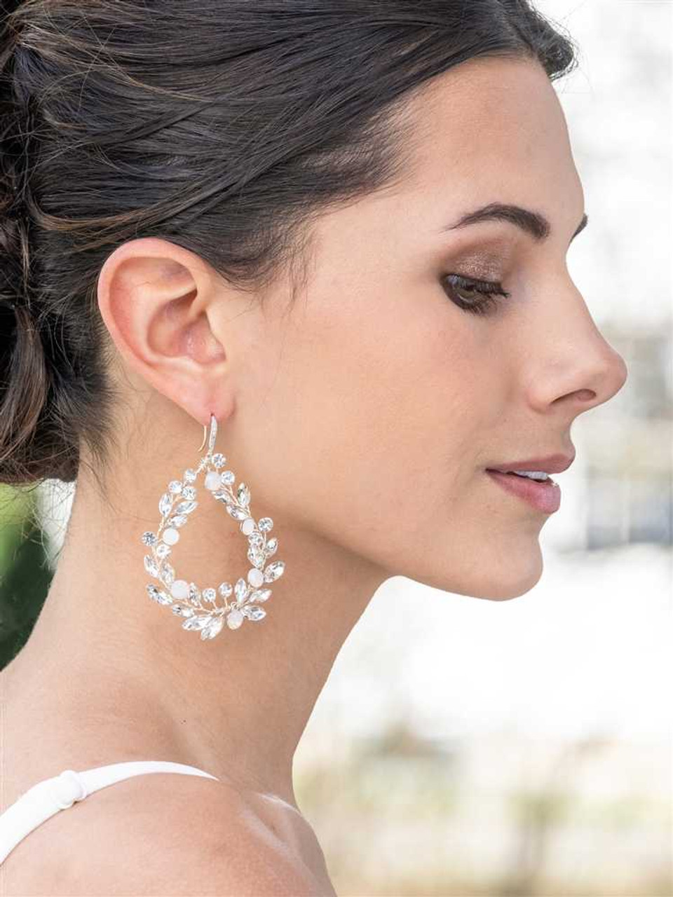 Bridal Earrings With Ivory Resin Flowers and Pearls