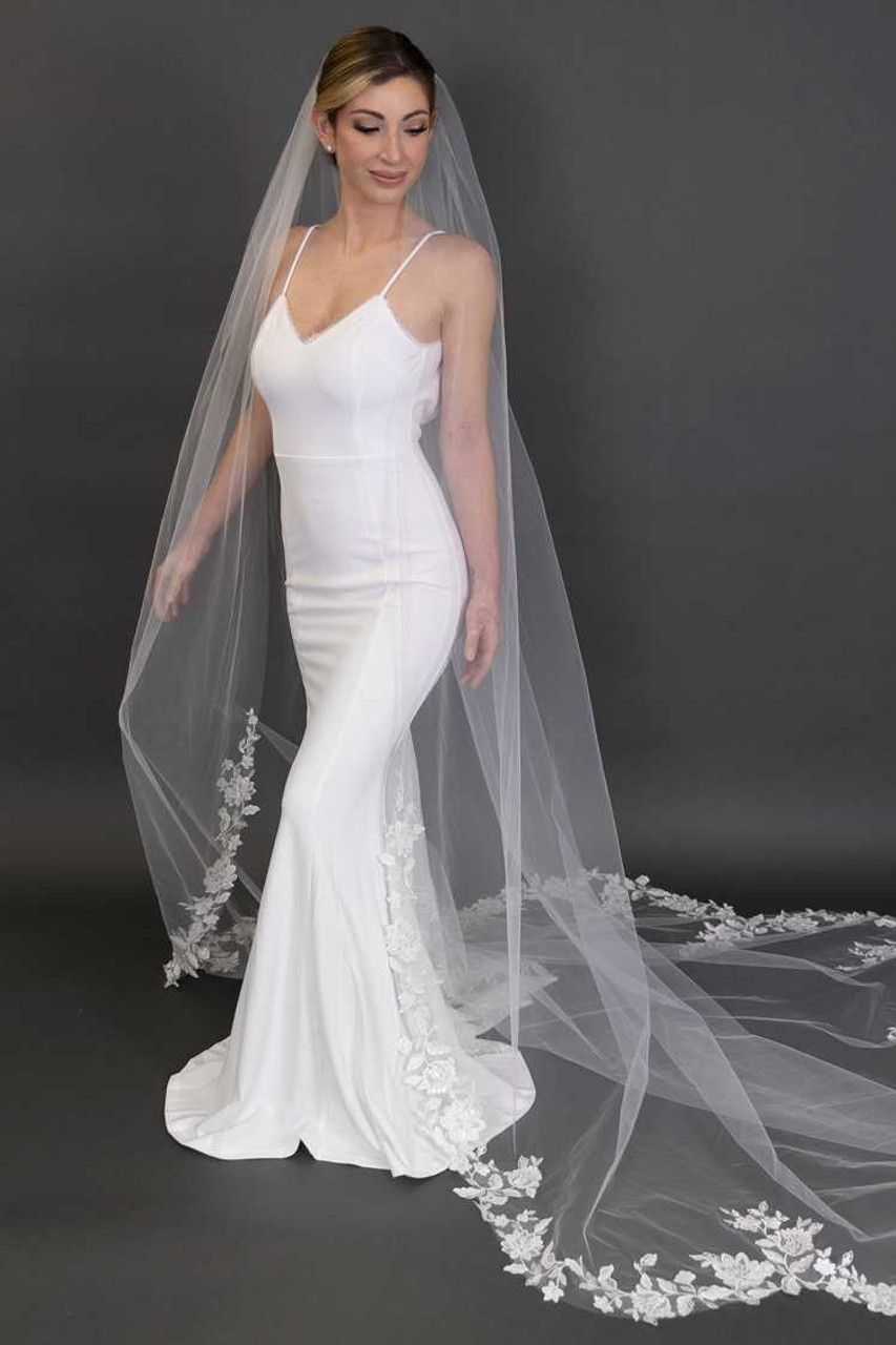 Dramatic Scallop Lace Royal Cathedral Wedding Veil CF237