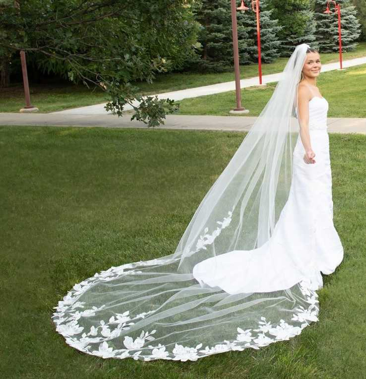 Wedding veil clearance lace edge